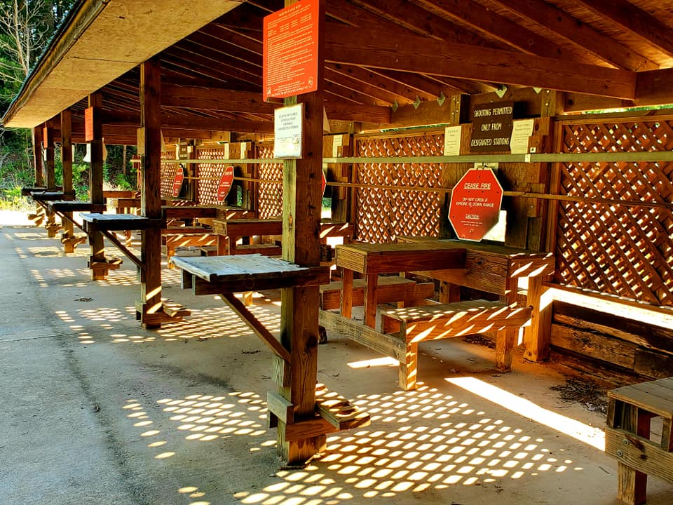 Una imagen de un campo de tiro en la WMA local