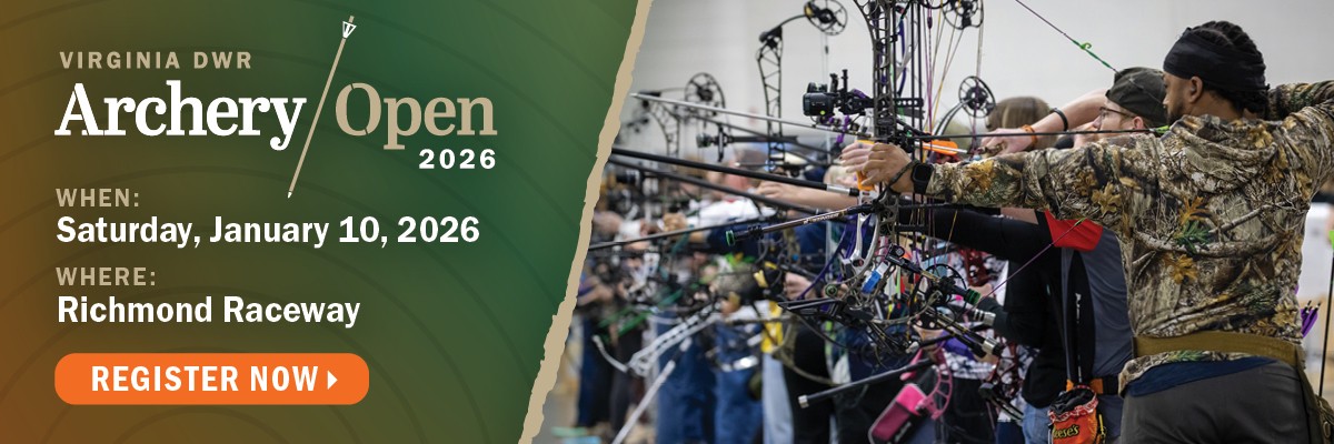 Una invitación para participar en el 2026 DWR Archery Open en el Richmond Raceway; La imagen muestra a un arquero disparando una flecha a un objetivo
